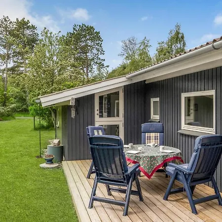 Prázdninový dům Three-bedroom In Nordenbro Vesteregn