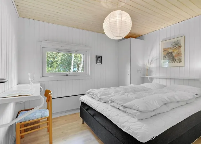 Three-bedroom In Vakantiehuis *
